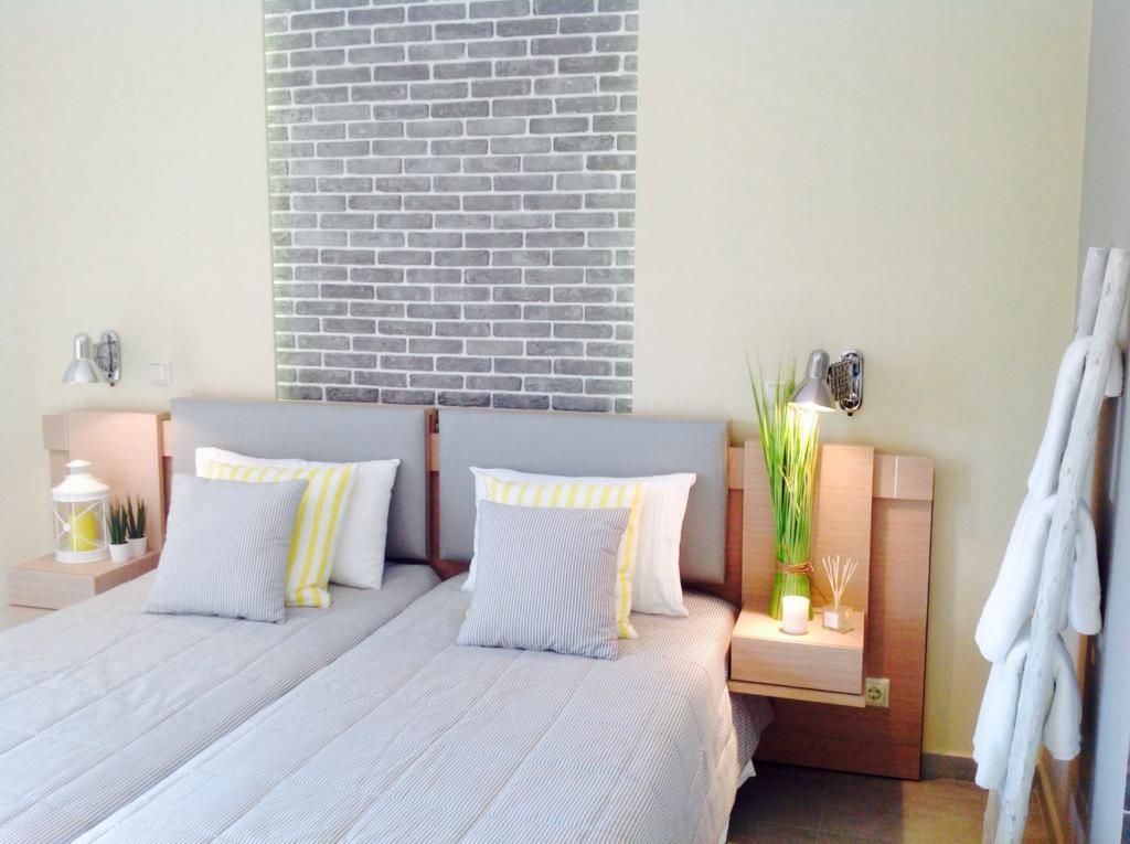 Galaxy City Hotel Liménasz Kültér fotó